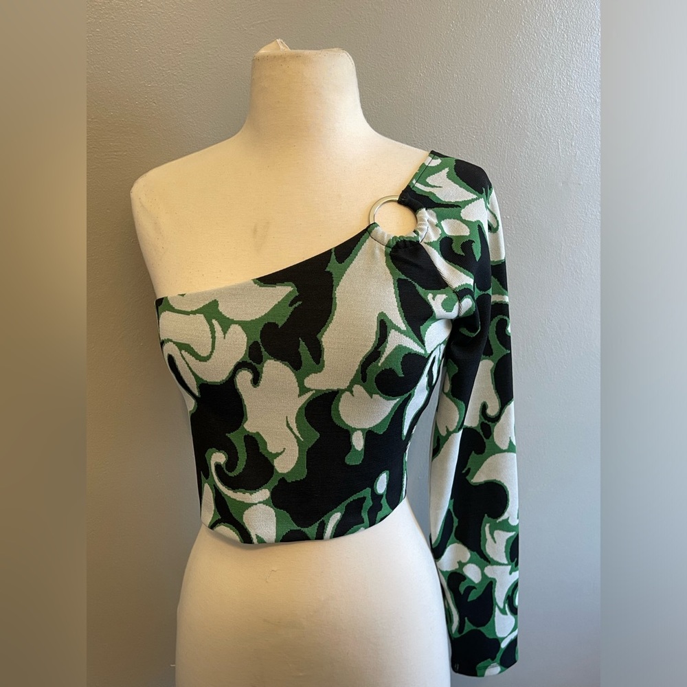 ZARA RETRO PRINT RING DETAIL ONE SHOULDER TOP SIZE Med NEW